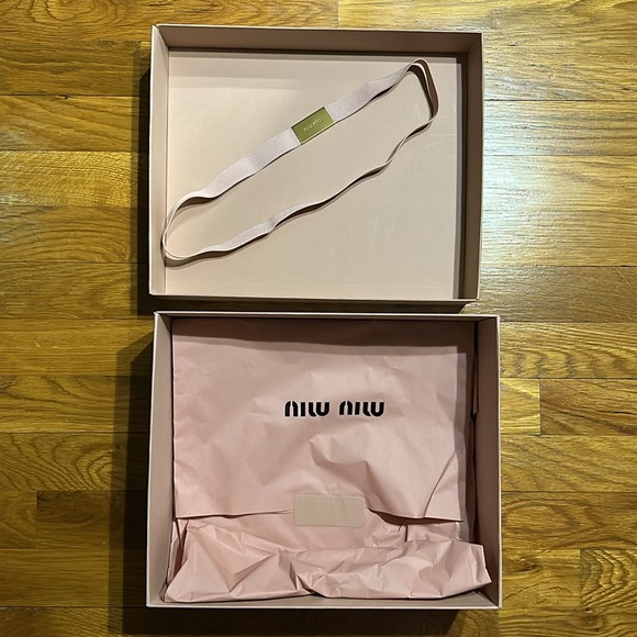 Miu Miu - Box - Pink - Picture 3 of 8